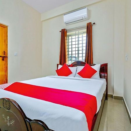 Oyo 39837 Sri Anjaneya Residency Hotel Shimoga Buitenkant foto