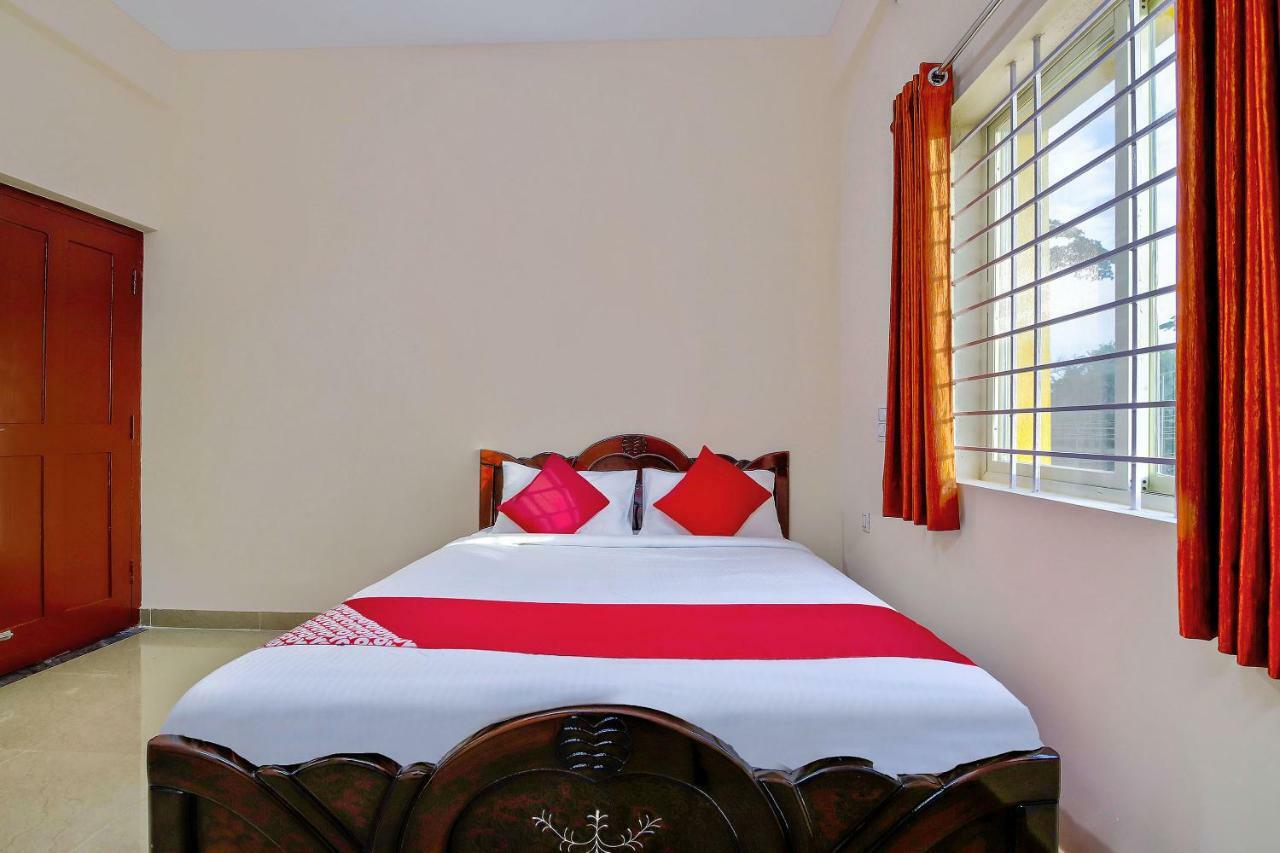 Oyo 39837 Sri Anjaneya Residency Hotel Shimoga Buitenkant foto