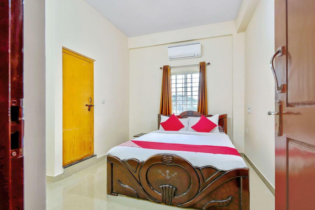 Oyo 39837 Sri Anjaneya Residency Hotel Shimoga Buitenkant foto