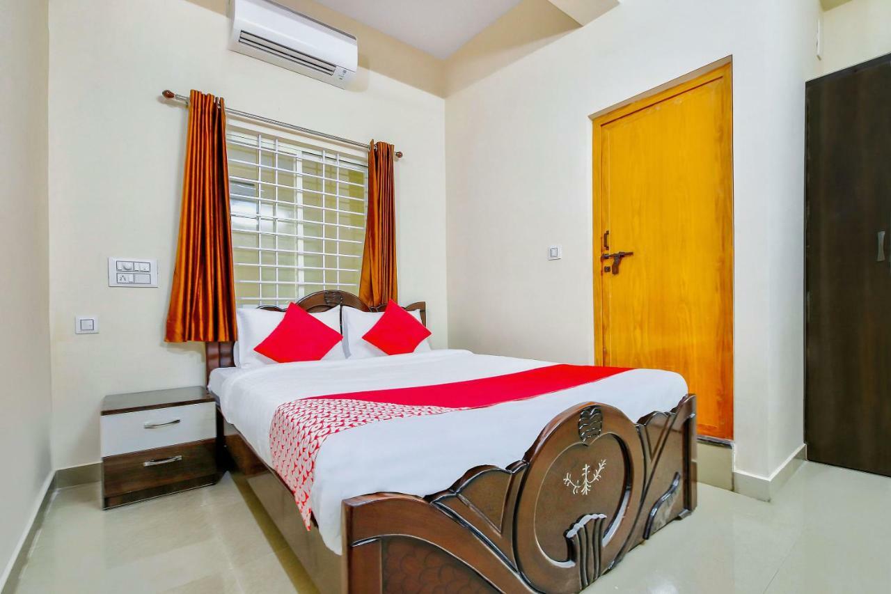 Oyo 39837 Sri Anjaneya Residency Hotel Shimoga Buitenkant foto